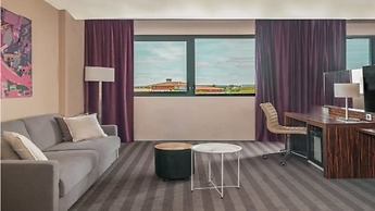 Holiday Inn Toulouse Airport by IHG