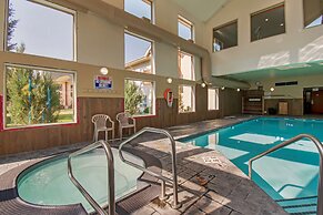 Best Western Plus Valemount Inn & Suites