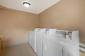 Best Western Plus Valemount Inn & Suites