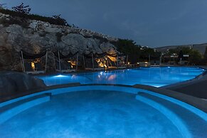 Paros Agnanti Resort & Spa