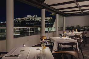 Hera Hotel