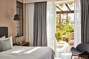 Esperanza, Auberge Collection
