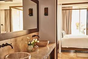 Esperanza, Auberge Collection