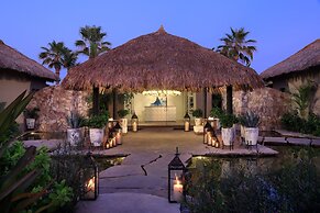 Esperanza, Auberge Collection