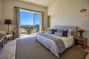 Esperanza, Auberge Collection