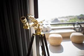 Esperanza, Auberge Collection