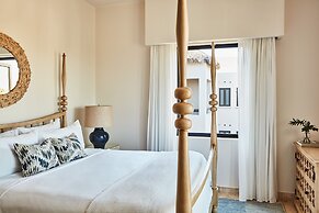 Esperanza, Auberge Collection