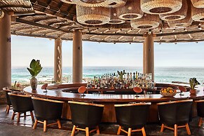 Esperanza, Auberge Collection