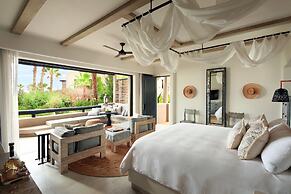 Esperanza, Auberge Collection