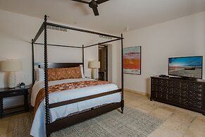 Esperanza, Auberge Collection