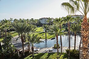 Esperanza, Auberge Collection