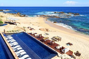 Esperanza, Auberge Collection