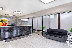 Super 8 by Wyndham Nashville West