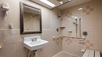 SureStay Hotel by Best Western East Brunswick