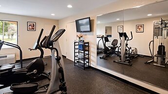 SureStay Hotel by Best Western East Brunswick