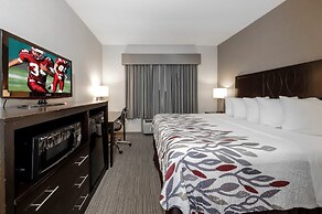 Red Roof Inn & Suites Newburgh – Stewart Airport/ West Point