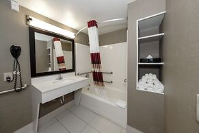 Red Roof Inn & Suites Newburgh – Stewart Airport/ West Point