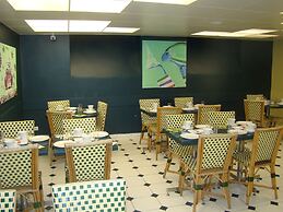 Hotel Montparnasse Alesia