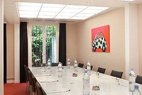 Hotel Montparnasse Alesia