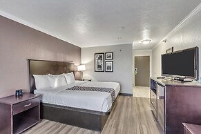 La Quinta Inn & Suites by Wyndham North Orem