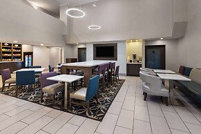 La Quinta Inn & Suites by Wyndham North Orem