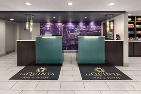 La Quinta Inn & Suites by Wyndham North Orem