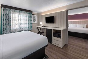 La Quinta Inn & Suites by Wyndham North Orem