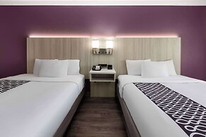 La Quinta Inn & Suites by Wyndham North Orem