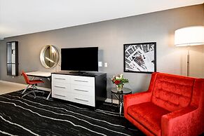 DoubleTree by Hilton Deadwood at Cadillac Jack's