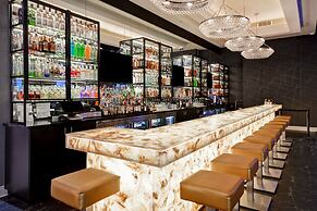 DoubleTree by Hilton Deadwood at Cadillac Jack's