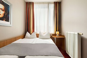 Amedia Express Passau Trademark Collection by Wyndham