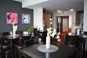 Amedia Express Passau Trademark Collection by Wyndham