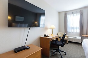 Lakeview Inns & Suites - Okotoks
