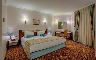 Best Western Plus Khan Hotel