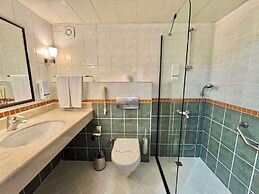 Best Western Plus Khan Hotel