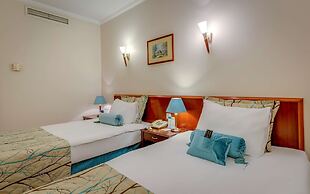 Best Western Plus Khan Hotel