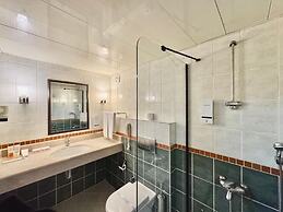 Best Western Plus Khan Hotel