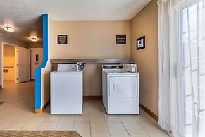 Comfort Inn & Suites Lancaster Antelope Valley