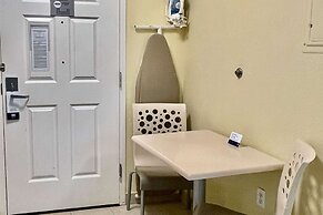 Suburban Studios Fort Myers Cape Coral