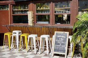 Clinton Hotel South Beach