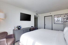 Clinton Hotel South Beach