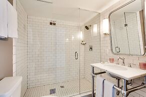 Clinton Hotel South Beach