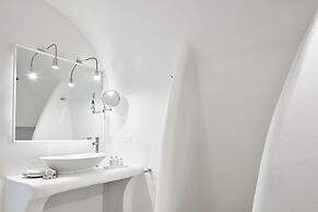 Katikies Chromata Santorini - The Leading Hotels of the World