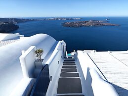 Katikies Chromata Santorini - The Leading Hotels of the World