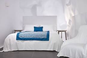 Katikies Chromata Santorini - The Leading Hotels of the World