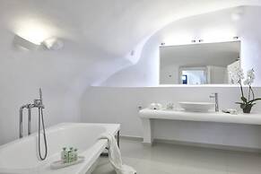 Katikies Chromata Santorini - The Leading Hotels of the World