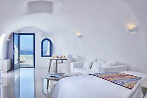 Katikies Chromata Santorini - The Leading Hotels of the World