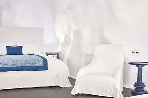 Katikies Chromata Santorini - The Leading Hotels of the World