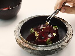 Katikies Chromata Santorini - The Leading Hotels of the World