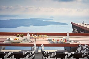Katikies Chromata Santorini - The Leading Hotels of the World